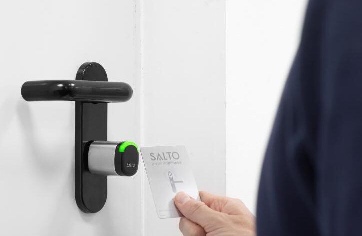 Salto adgangskontrol: Den ultimative guide til moderne adgangskontrol